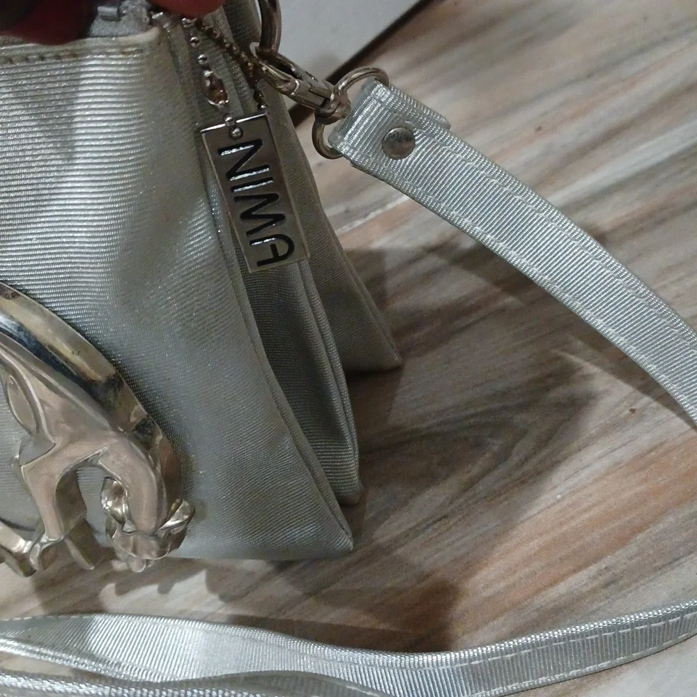 Nima - Picture 4 of 11